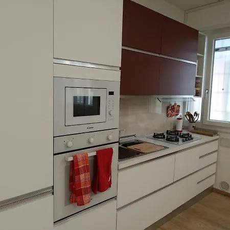 La Casa Di Luca-fiera E Stazione-private Parking * Bolonia