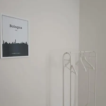 Apartamento La Casa Di Luca-fiera E Stazione-private Parking *
